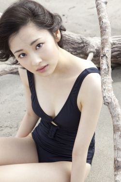 我和小姪女小婷上下耸动